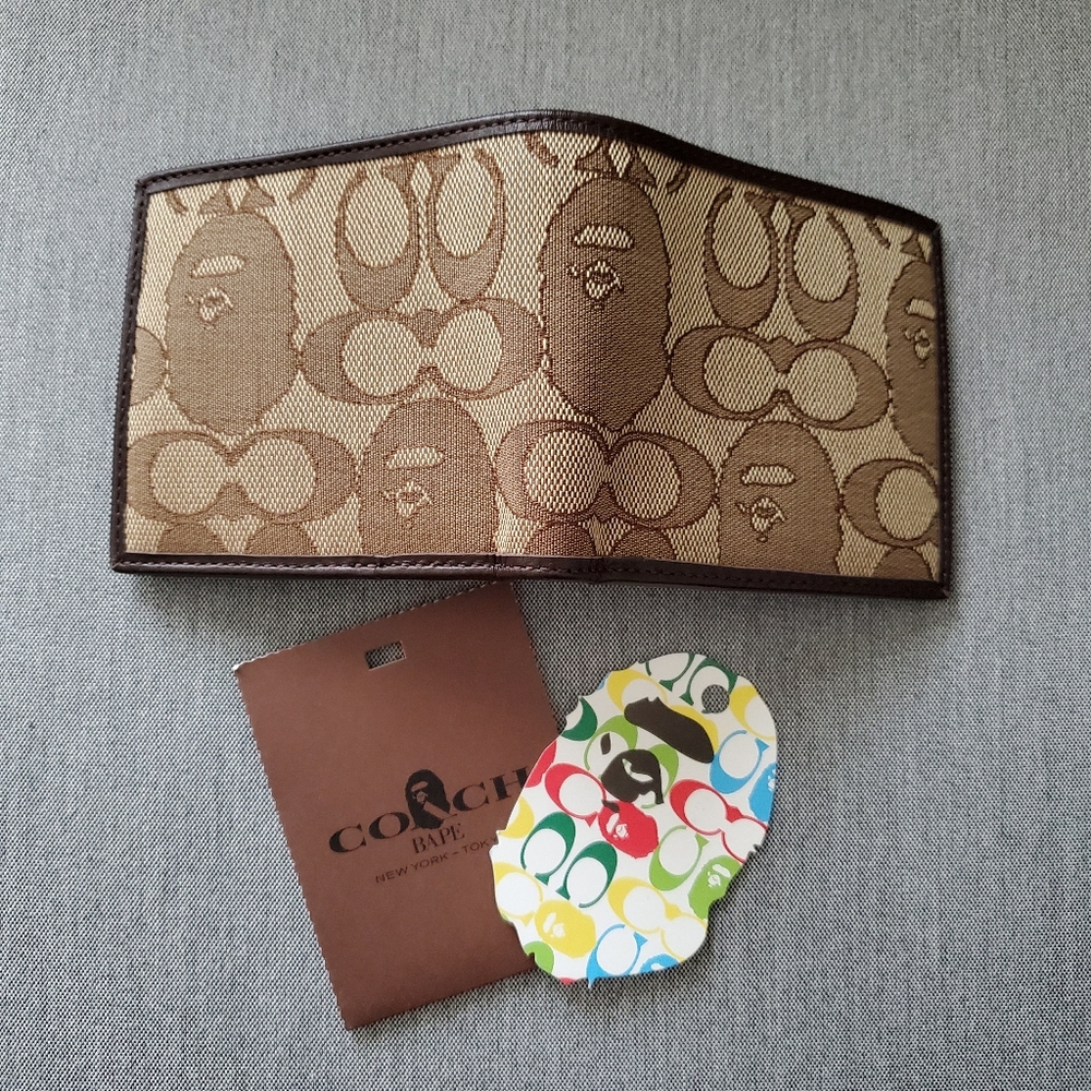 Coach x Bape Bathing Ape Coin Bi-fold Wallet New Signature Jacquard Ape Head